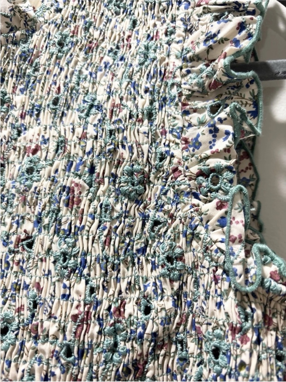 Sezane NEW Samona Blouse Smocked Ruffle Sleeveless Ostuni Floral Cottagecore 8 - Picture 5 of 7